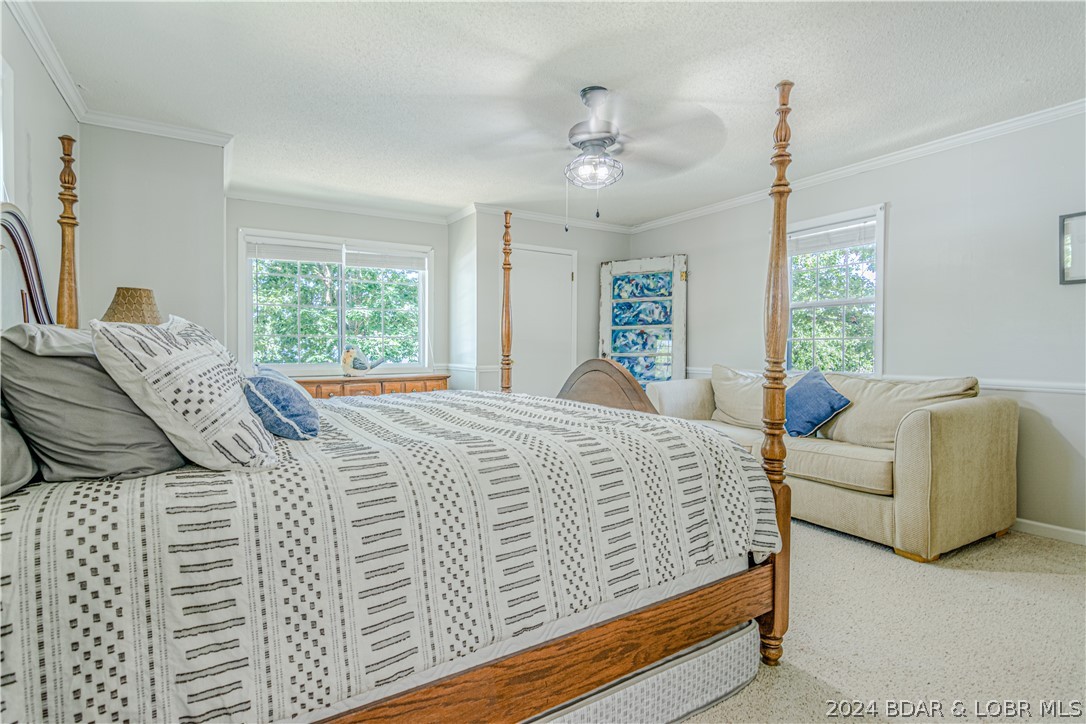 Camdenton, Missouri 65020, United States, 4 Bedrooms Bedrooms, ,3 BathroomsBathrooms,Residential,Contingent,55249