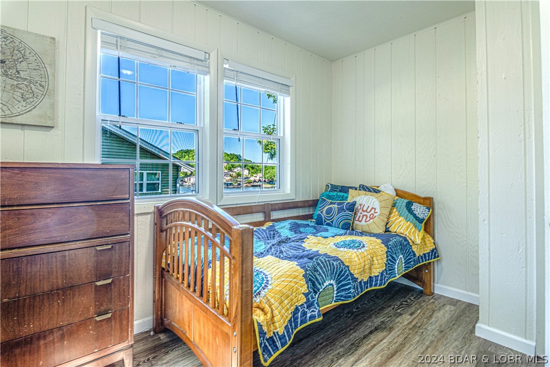 Camdenton, Missouri 65020, United States, 4 Bedrooms Bedrooms, ,3 BathroomsBathrooms,Residential,Contingent,55249