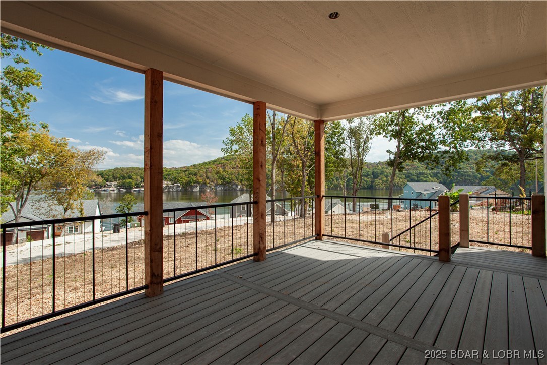 Shores of Eagle's View - Residential