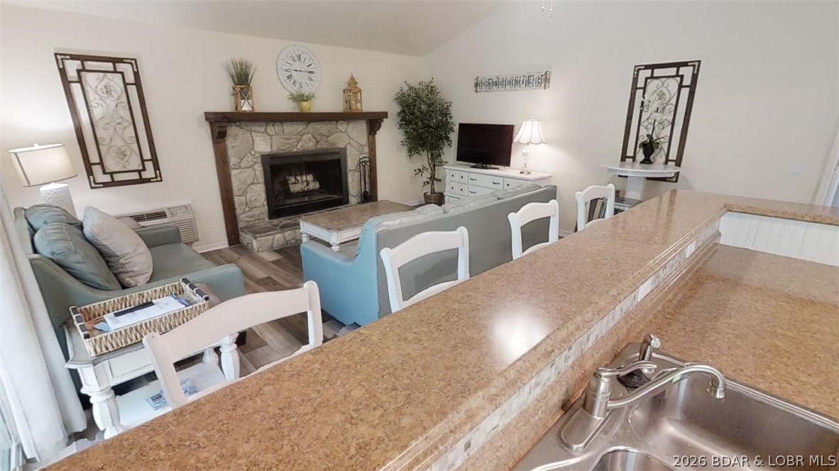 Tan-Tar-A Estates - Residential