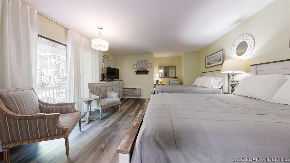 Tan-Tar-A Estates - Residential