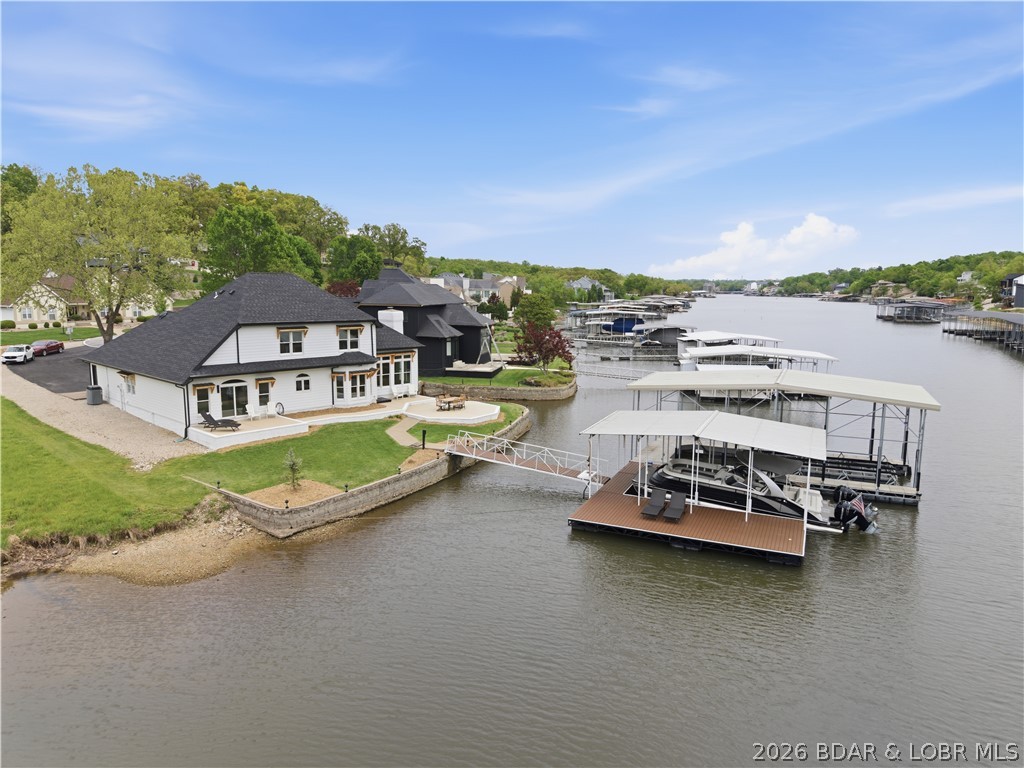Cayman Beach - Residential