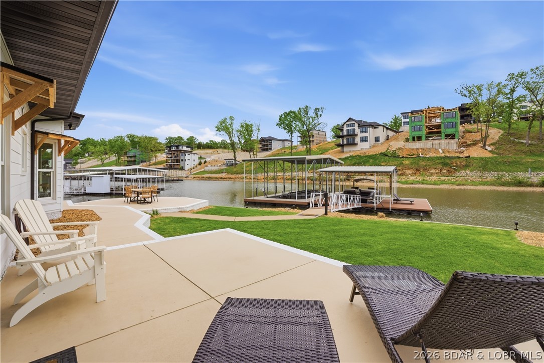 Cayman Beach - Residential