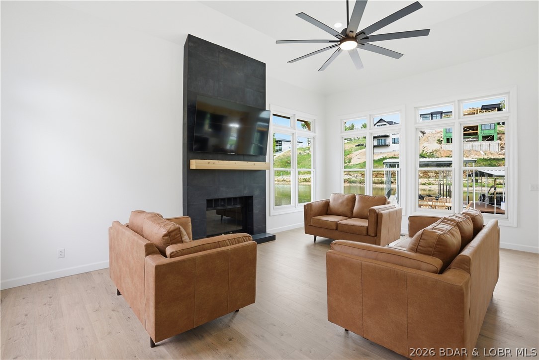 Cayman Beach - Residential