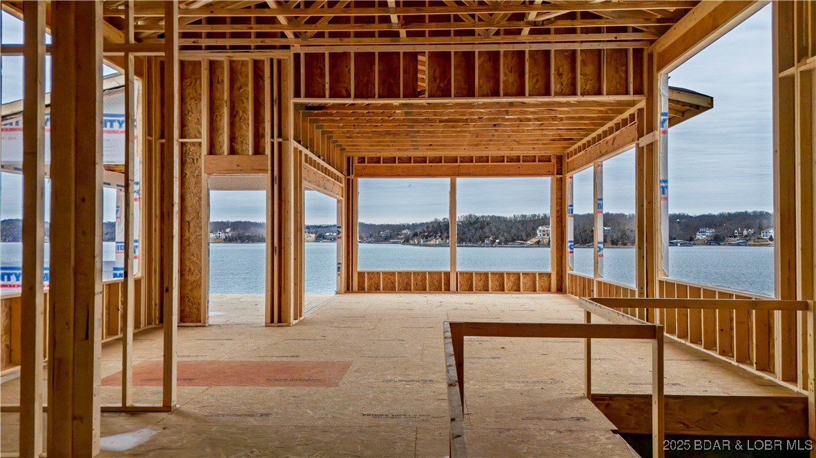 Shooters 21 - Residential