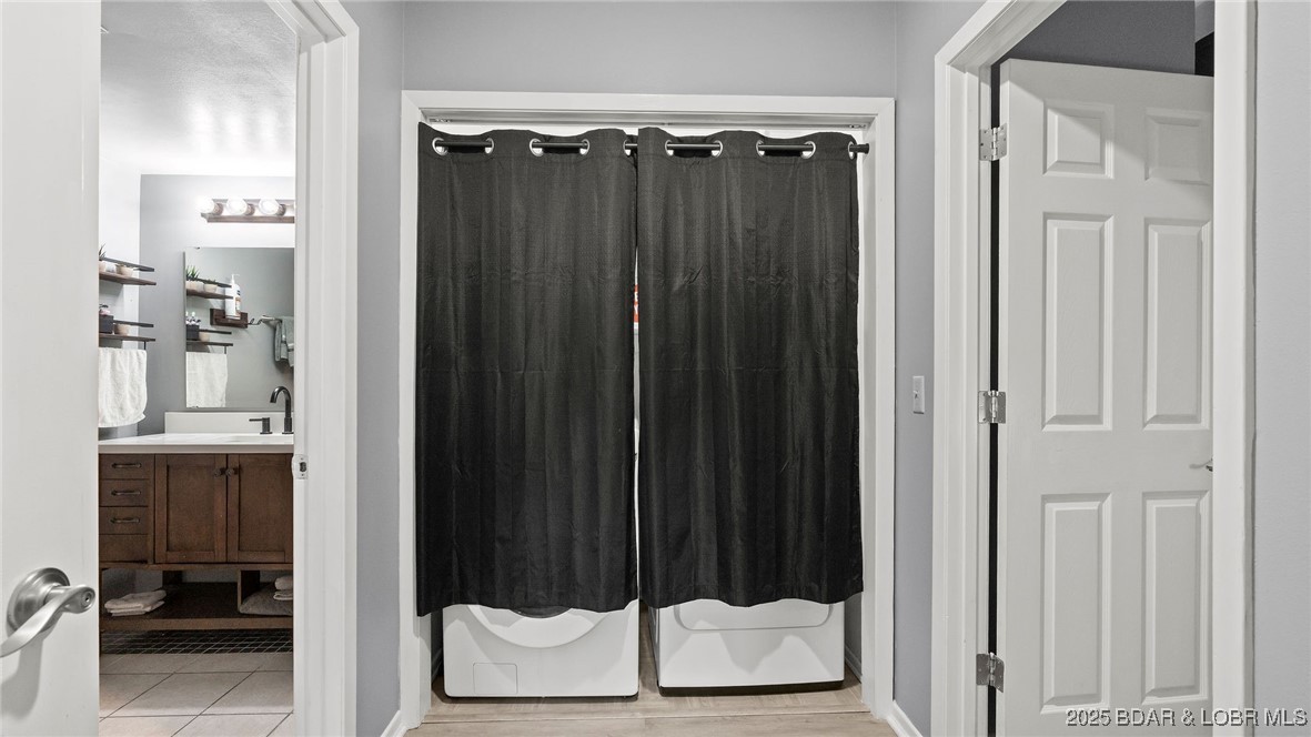 Tan-Tar-A Estates - Residential