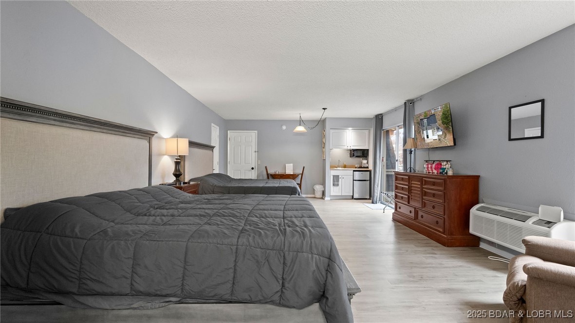 Tan-Tar-A Estates - Residential