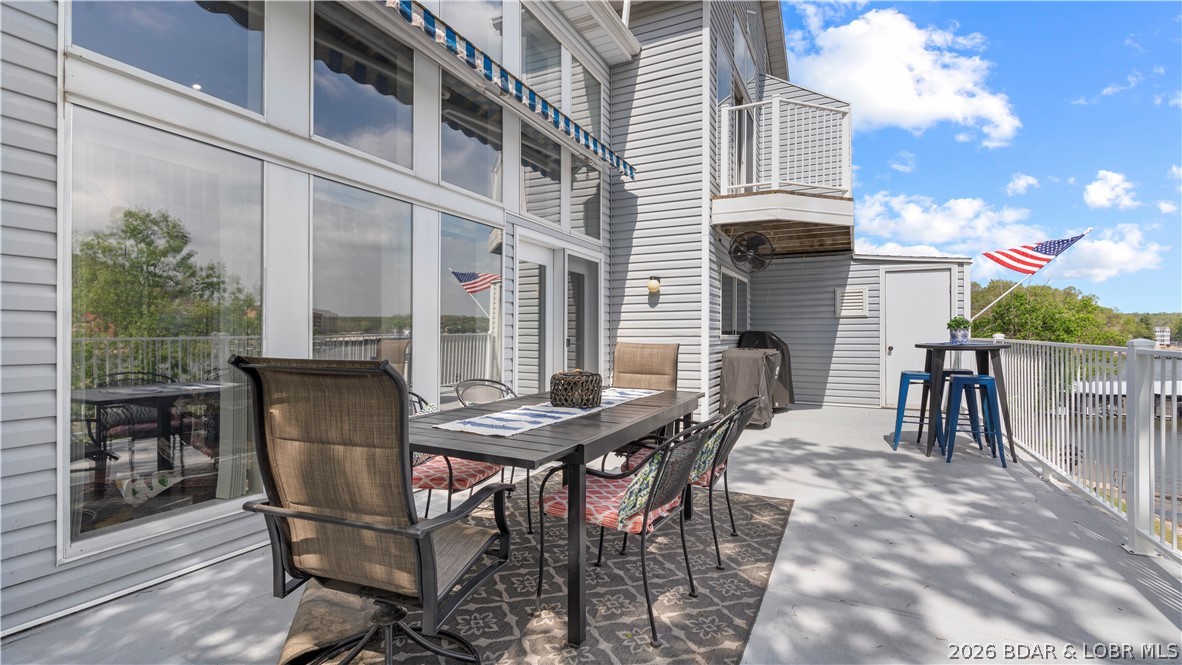 Shores Of Camelot Condominiums - Residential