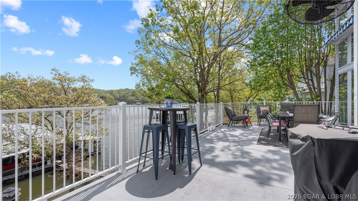 Shores Of Camelot Condominiums - Residential