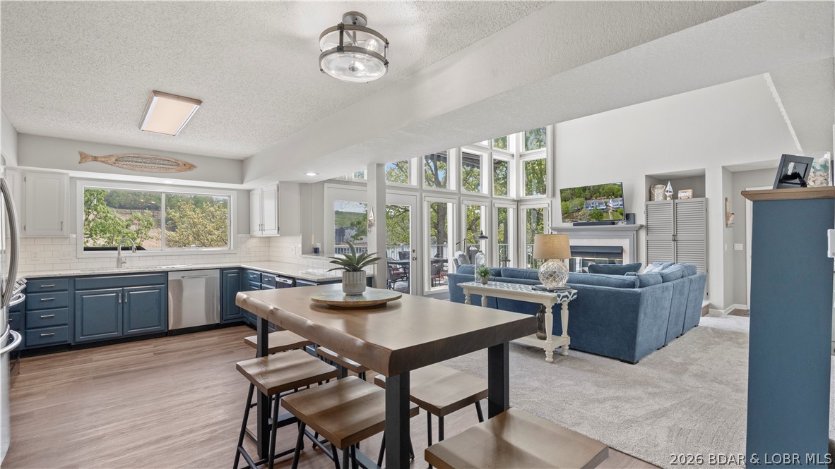 Shores Of Camelot Condominiums - Residential
