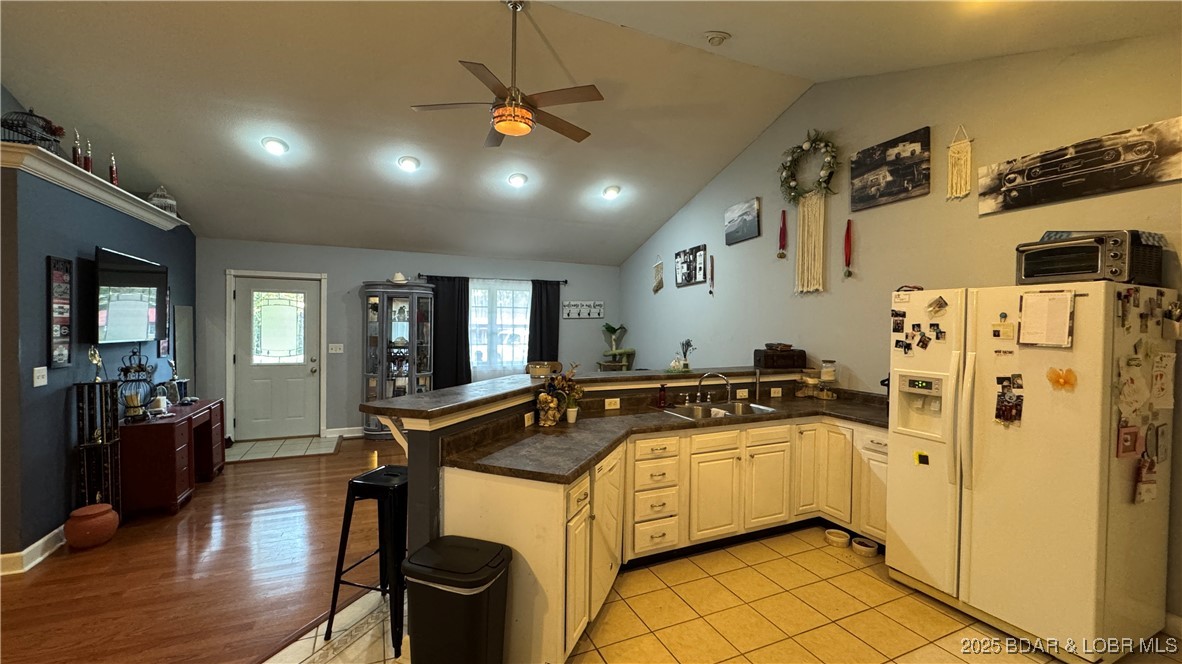 Stoney Oak Manor - Residential