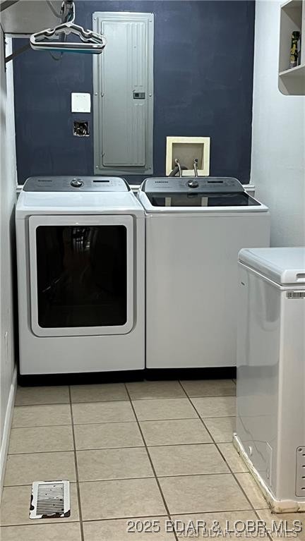 Stoney Oak Manor - Residential