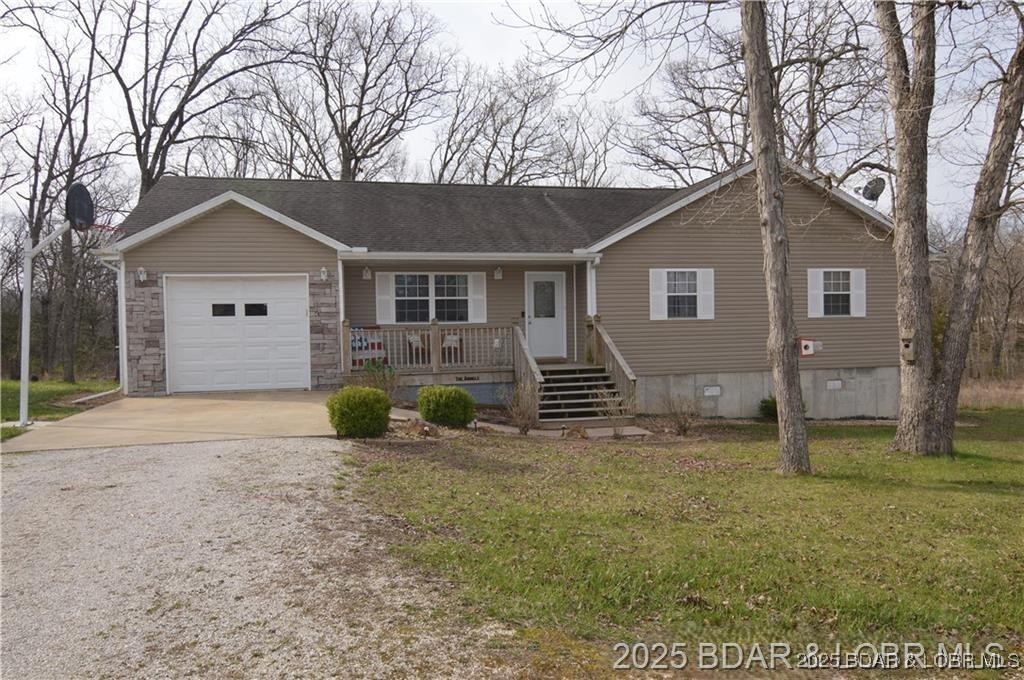 Stoney Oak Manor - Residential