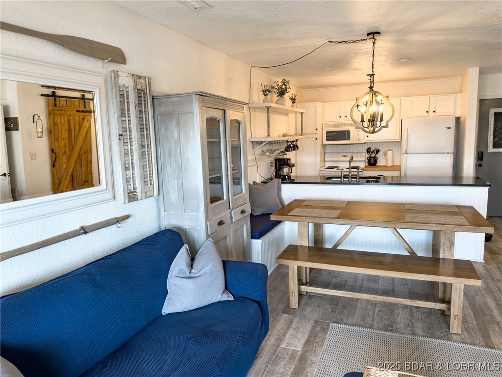 Robinwood - Residential