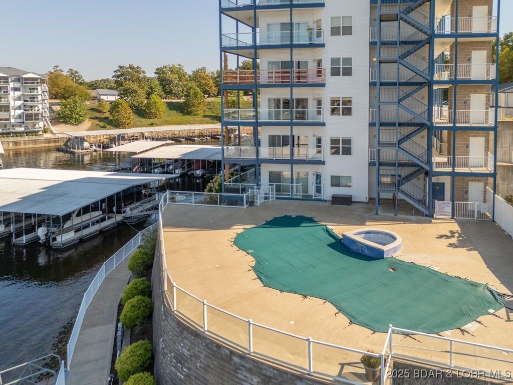 Monarch Cove Condominium - Residential