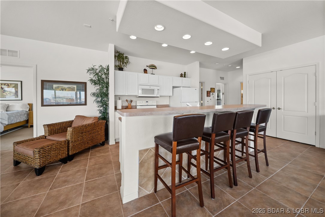 Monarch Cove Condominium - Residential