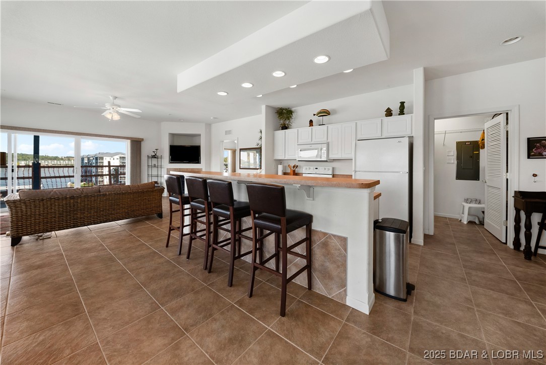 Monarch Cove Condominium - Residential