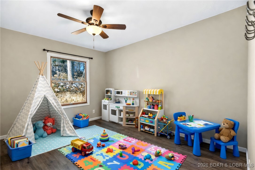 Empire City - Residential