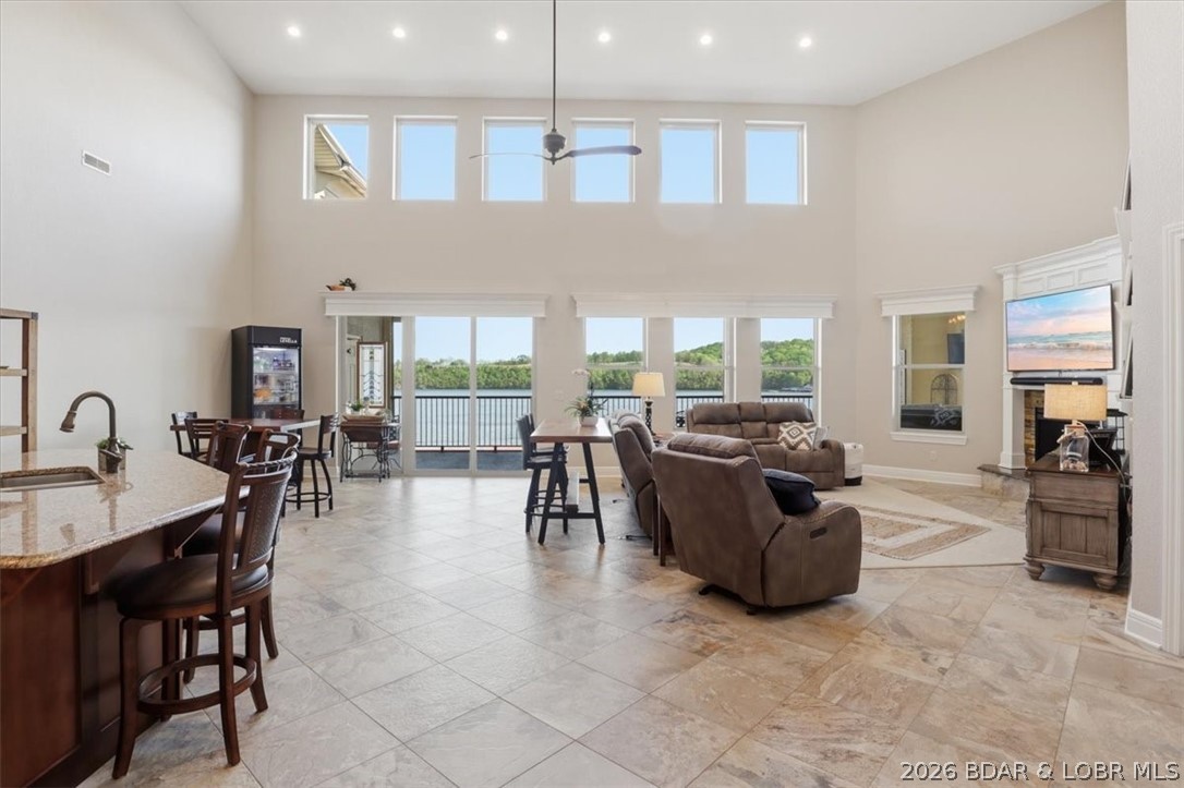 Bella Sera Condominium - Residential