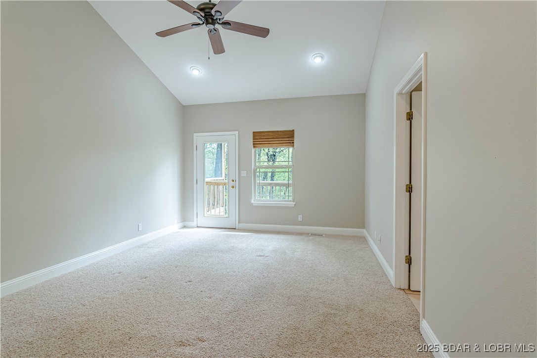 Osage Beach, Missouri 65065, United States, 5 Bedrooms Bedrooms, ,3 BathroomsBathrooms,Residential,Active,118002