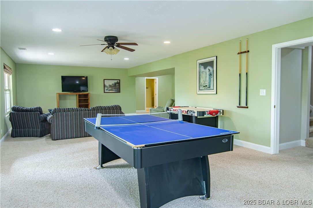 Osage Beach, Missouri 65065, United States, 5 Bedrooms Bedrooms, ,3 BathroomsBathrooms,Residential,Active,118002