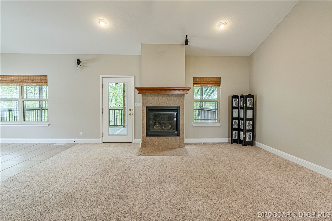 Osage Beach, Missouri 65065, United States, 5 Bedrooms Bedrooms, ,3 BathroomsBathrooms,Residential,Active,118002