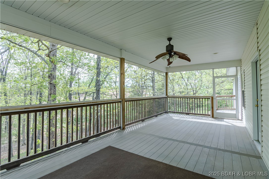 Osage Beach, Missouri 65065, United States, 5 Bedrooms Bedrooms, ,3 BathroomsBathrooms,Residential,Active,118002