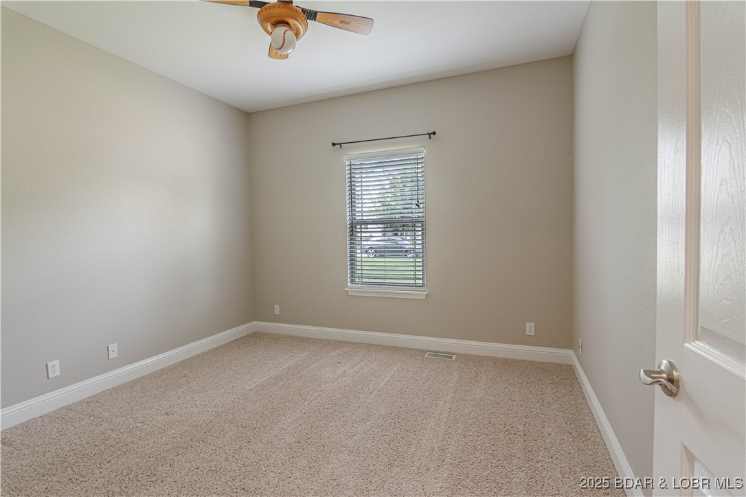 Osage Beach, Missouri 65065, United States, 5 Bedrooms Bedrooms, ,3 BathroomsBathrooms,Residential,Active,118002