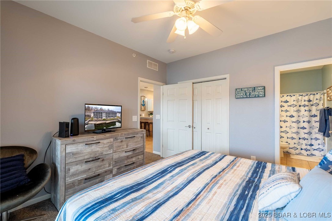 Robins at the Waters Edge Condominium - Residential