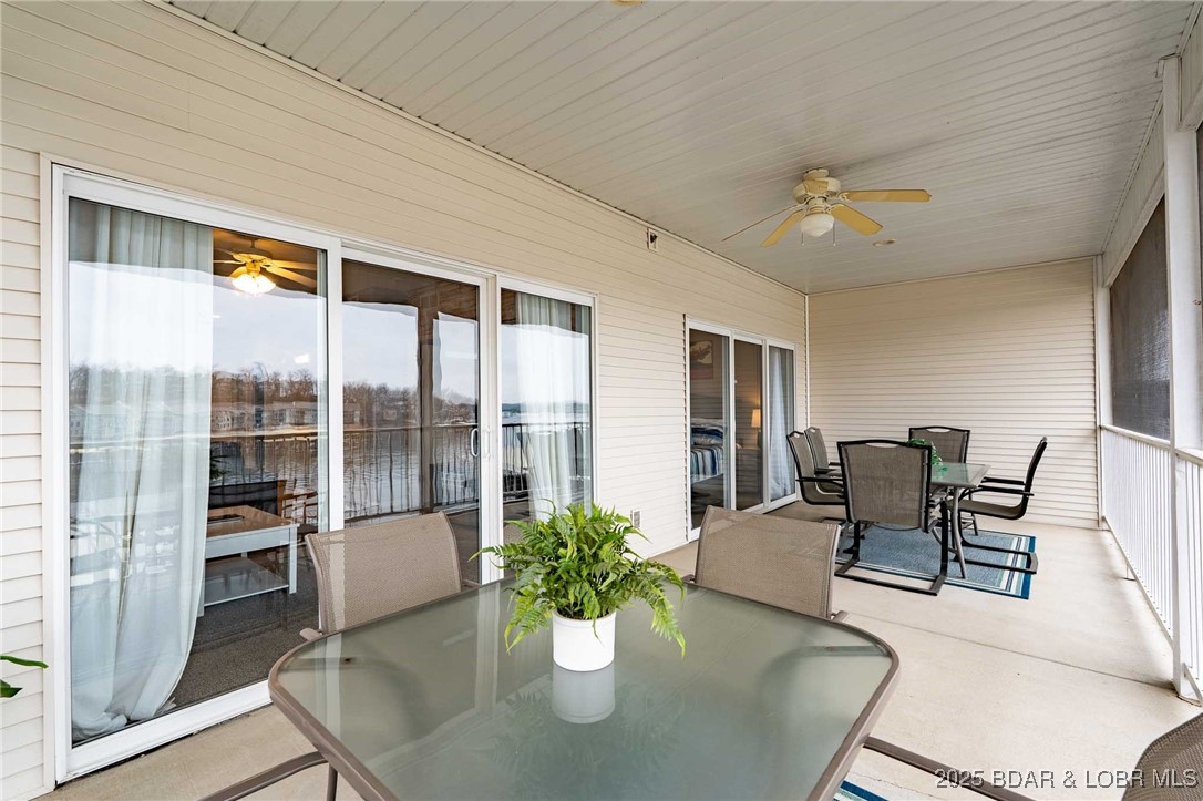 Robins at the Waters Edge Condominium - Residential