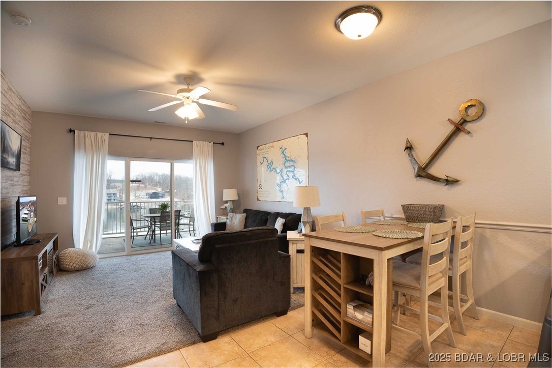 Robins at the Waters Edge Condominium - Residential