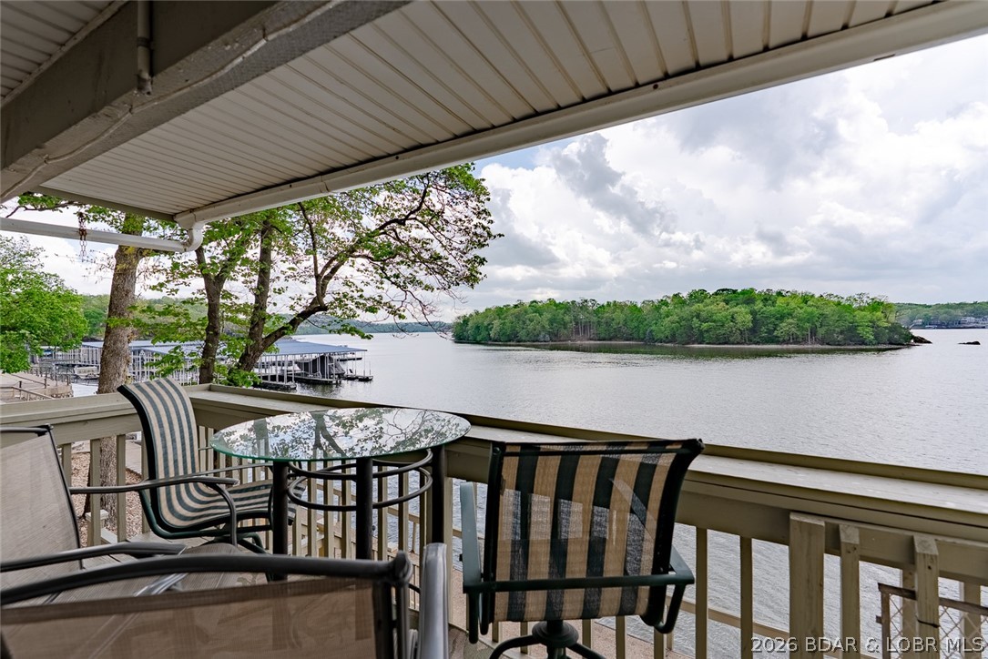 Pelican Bay Condominium - Residential