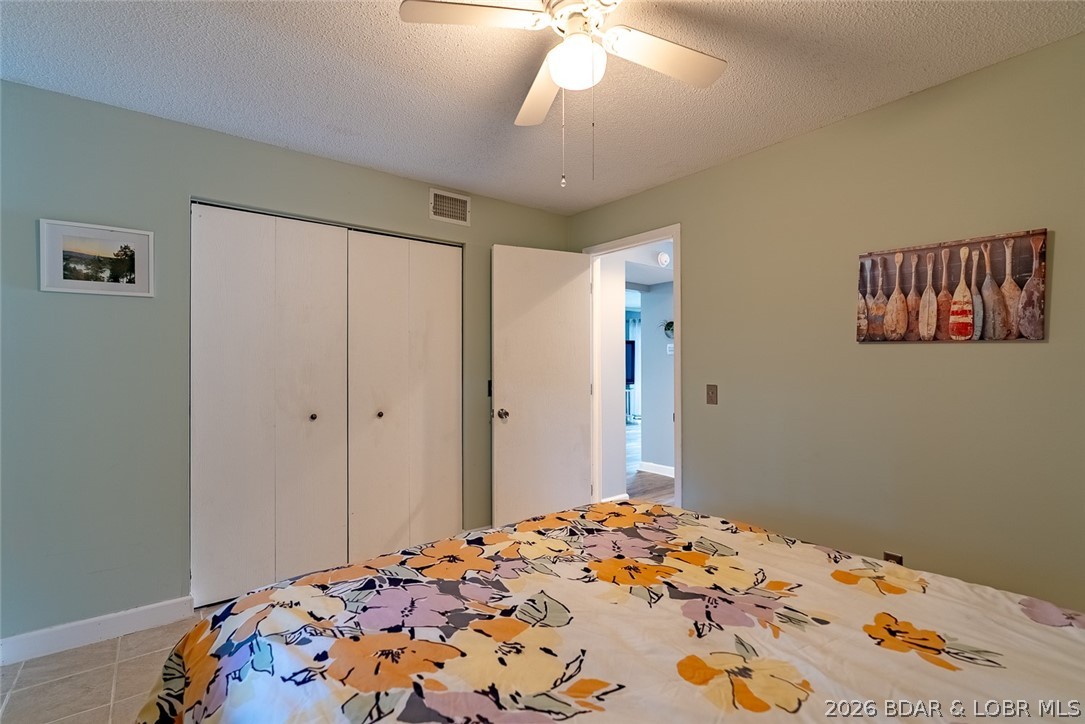 Pelican Bay Condominium - Residential
