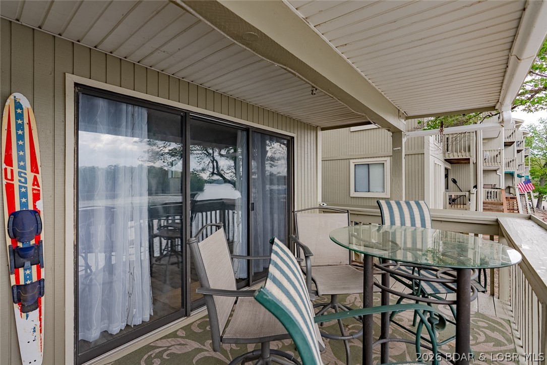 Pelican Bay Condominium - Residential