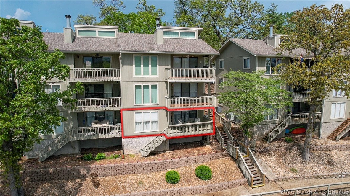 Pelican Bay Condominium - Residential