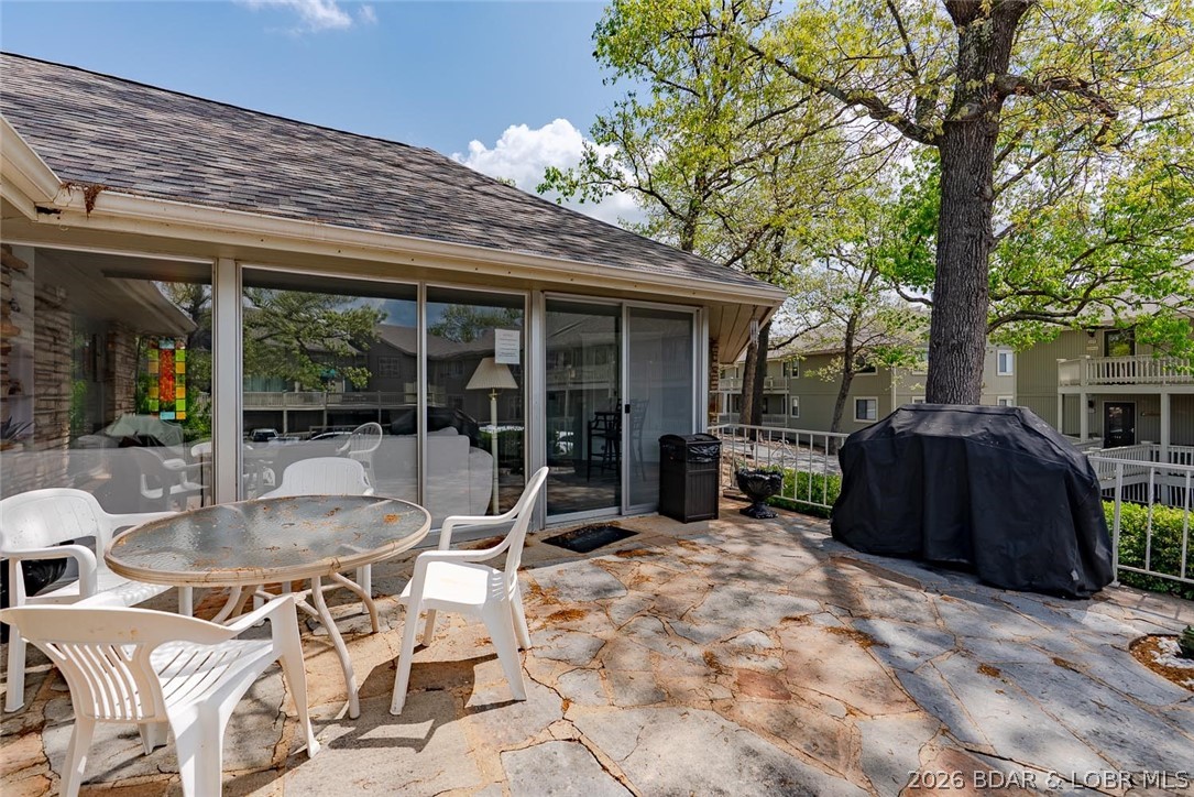 Pelican Bay Condominium - Residential