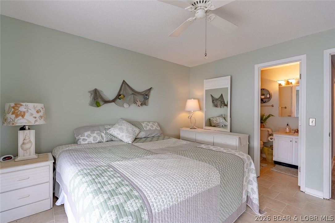 Pelican Bay Condominium - Residential