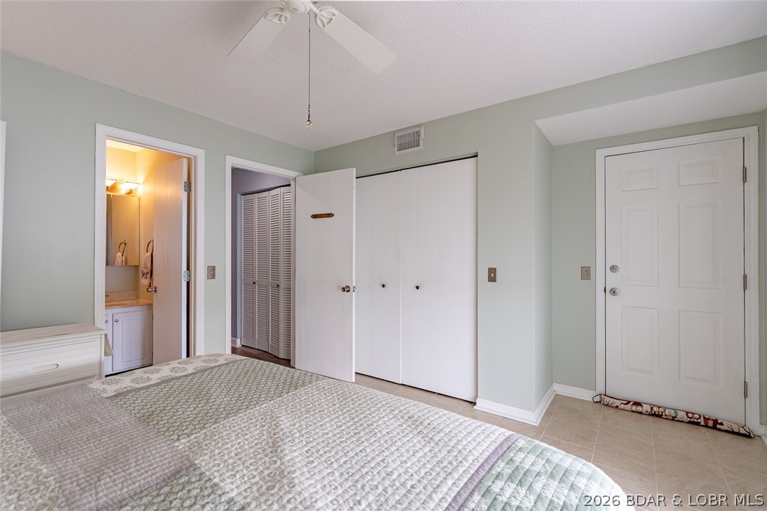Pelican Bay Condominium - Residential