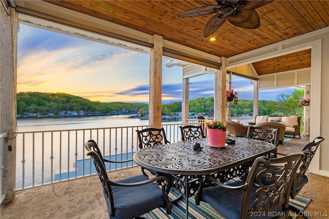 Rocky Mount, Missouri 65072, United States, 6 Bedrooms Bedrooms, ,6 BathroomsBathrooms,Residential,Pending,59836