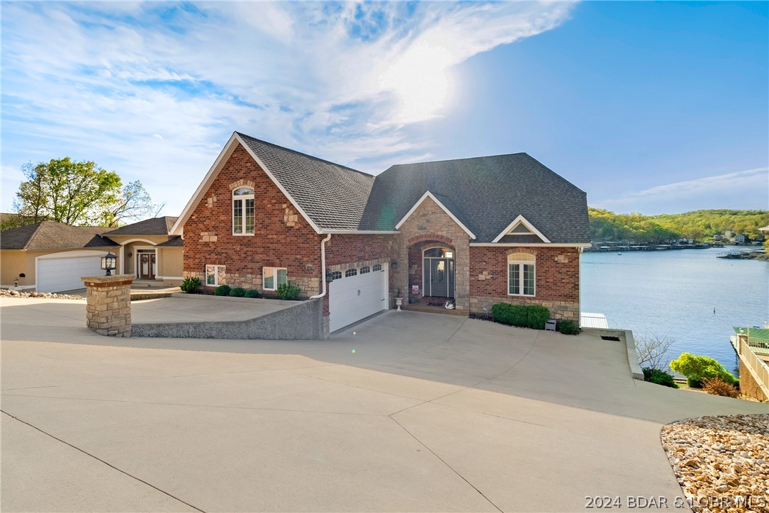 Rocky Mount, Missouri 65072, United States, 6 Bedrooms Bedrooms, ,6 BathroomsBathrooms,Residential,Pending,59836