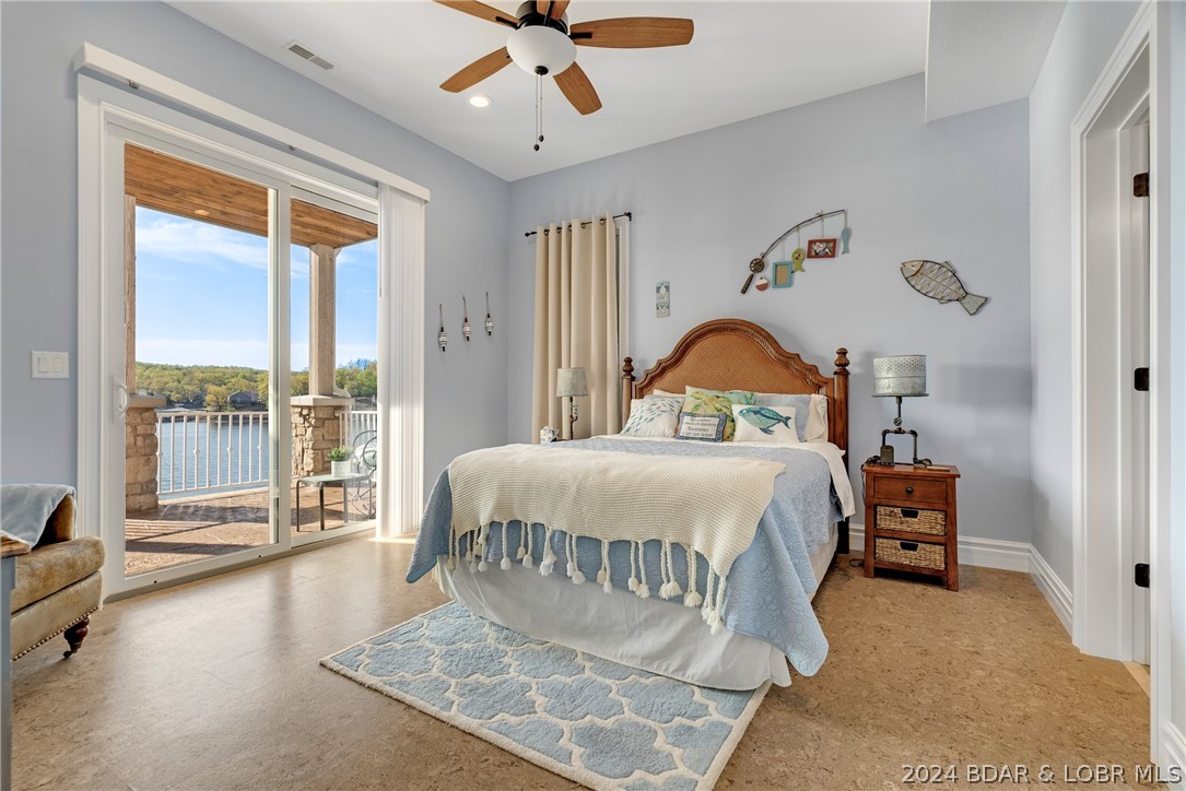 Rocky Mount, Missouri 65072, United States, 6 Bedrooms Bedrooms, ,6 BathroomsBathrooms,Residential,Pending,59836