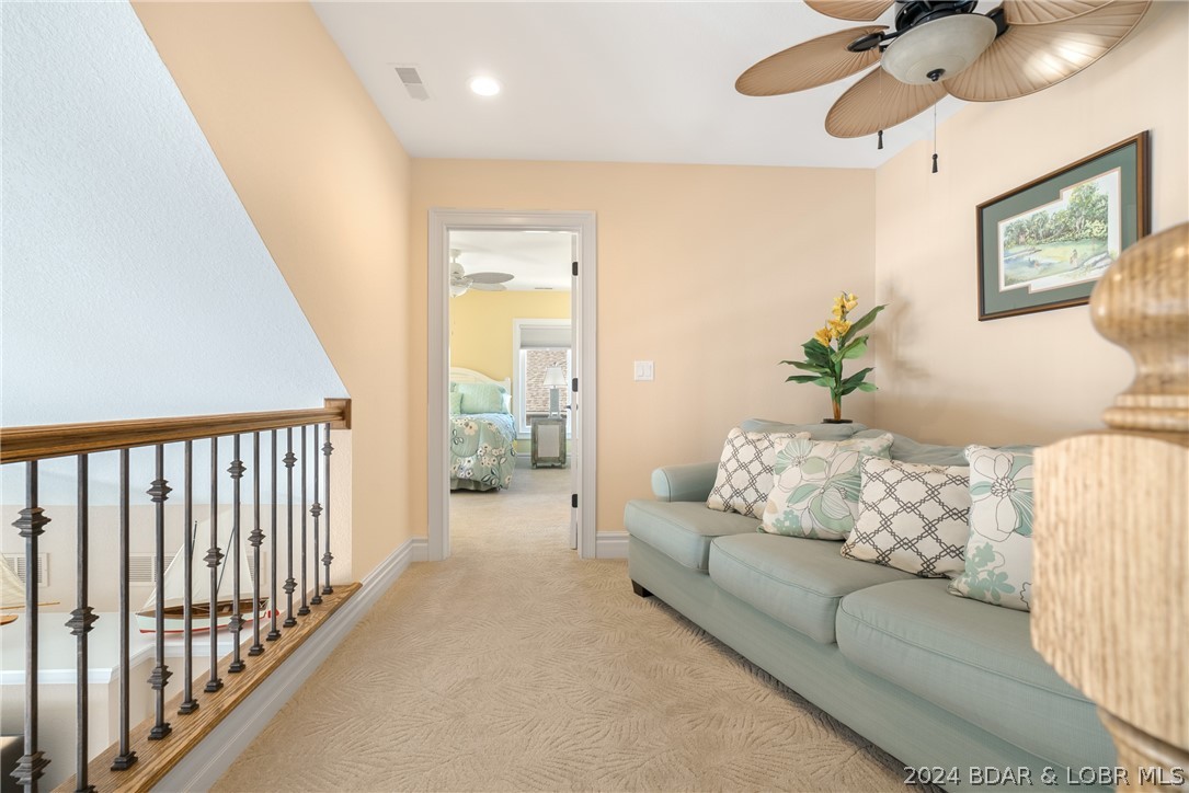 Rocky Mount, Missouri 65072, United States, 6 Bedrooms Bedrooms, ,6 BathroomsBathrooms,Residential,Pending,59836