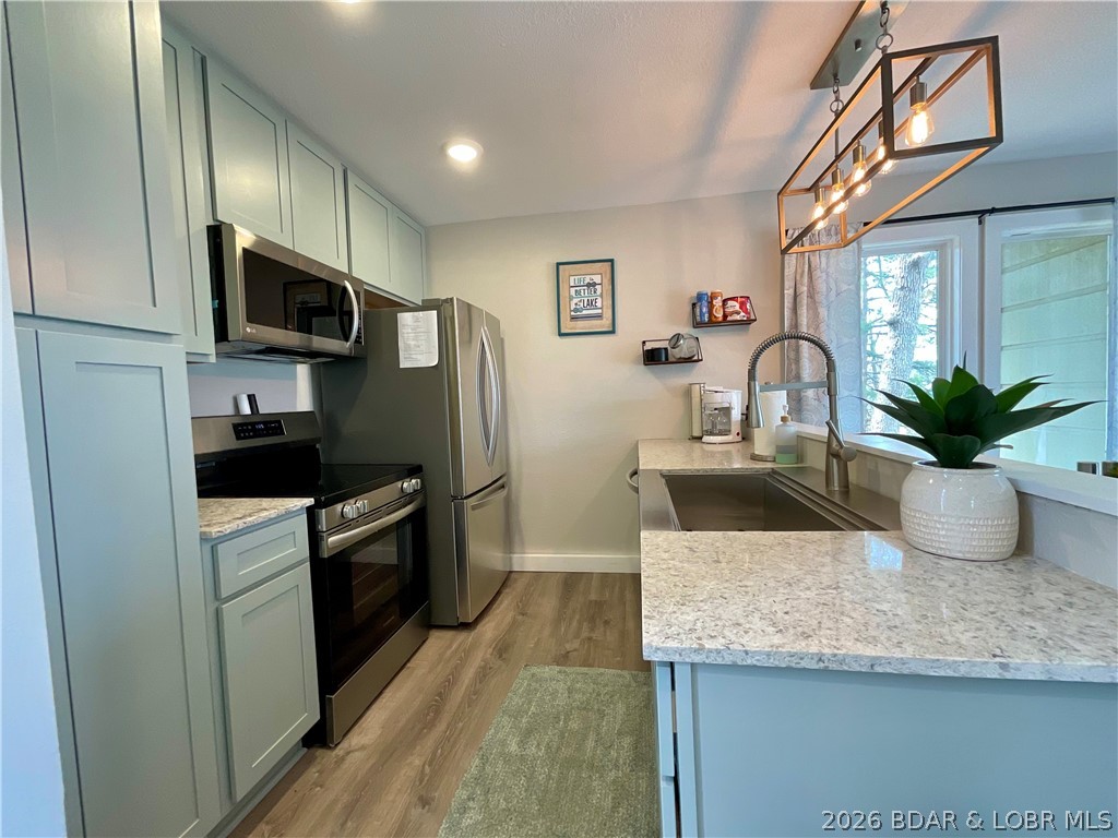 Tan-Tar-A Estates - Residential