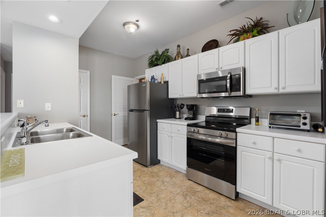 Palisades Condominium - Residential
