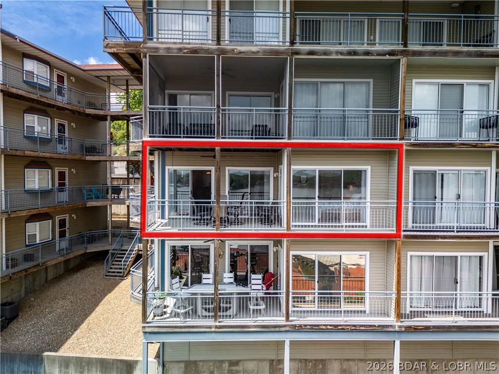 Palisades Condominium - Residential