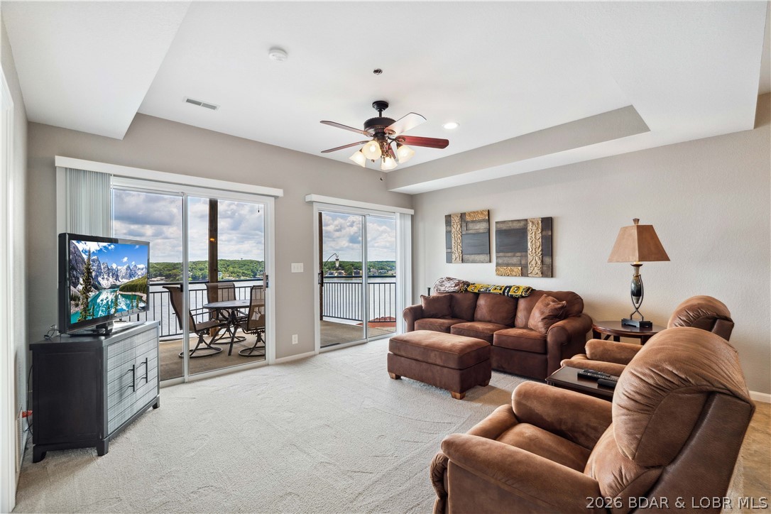 Palisades Condominium - Residential