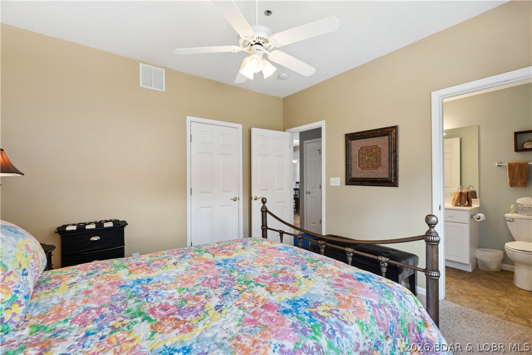 Palisades Condominium - Residential