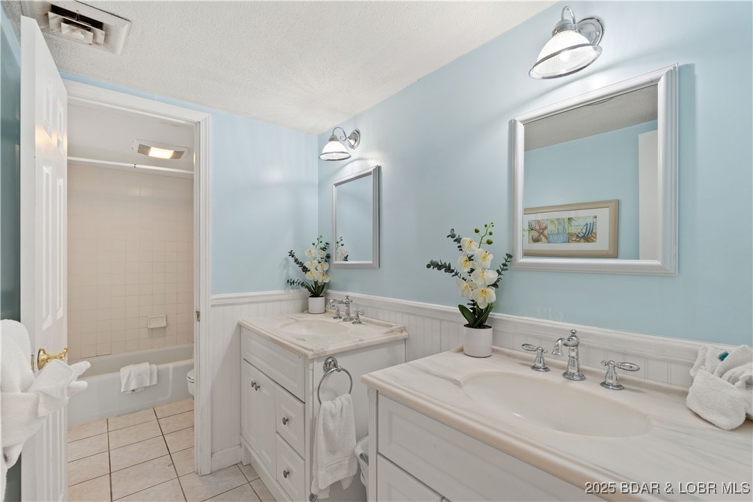 Tan-Tar-A Estates - Residential