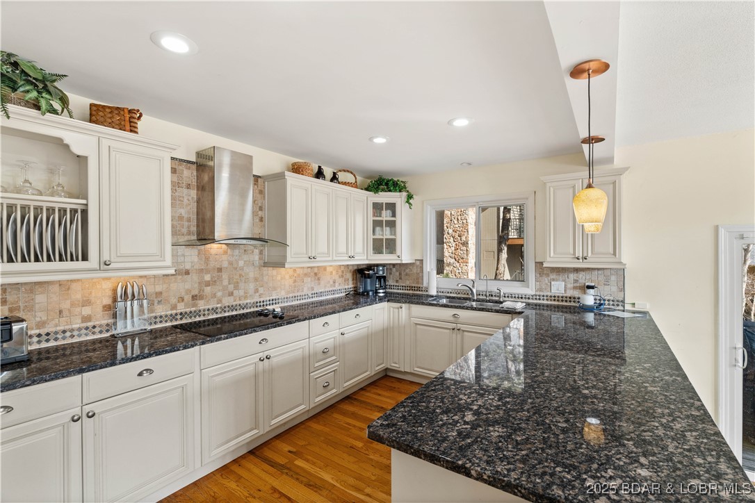 Tan-Tar-A Estates - Residential