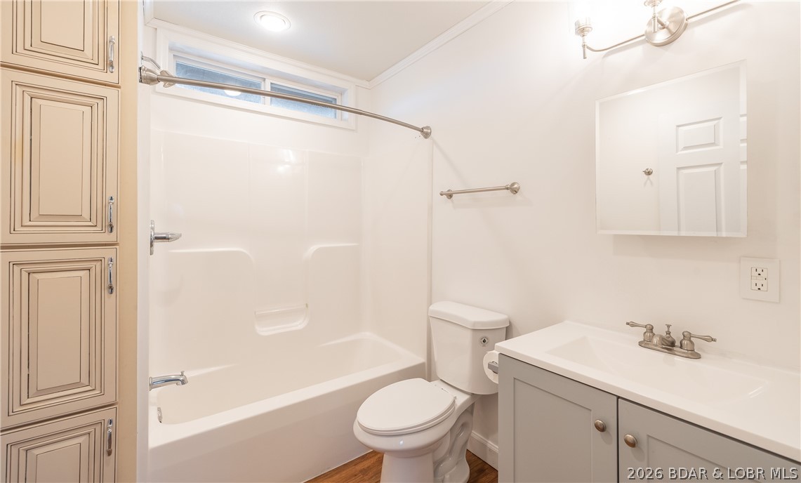 Johnsons Bay - Residential